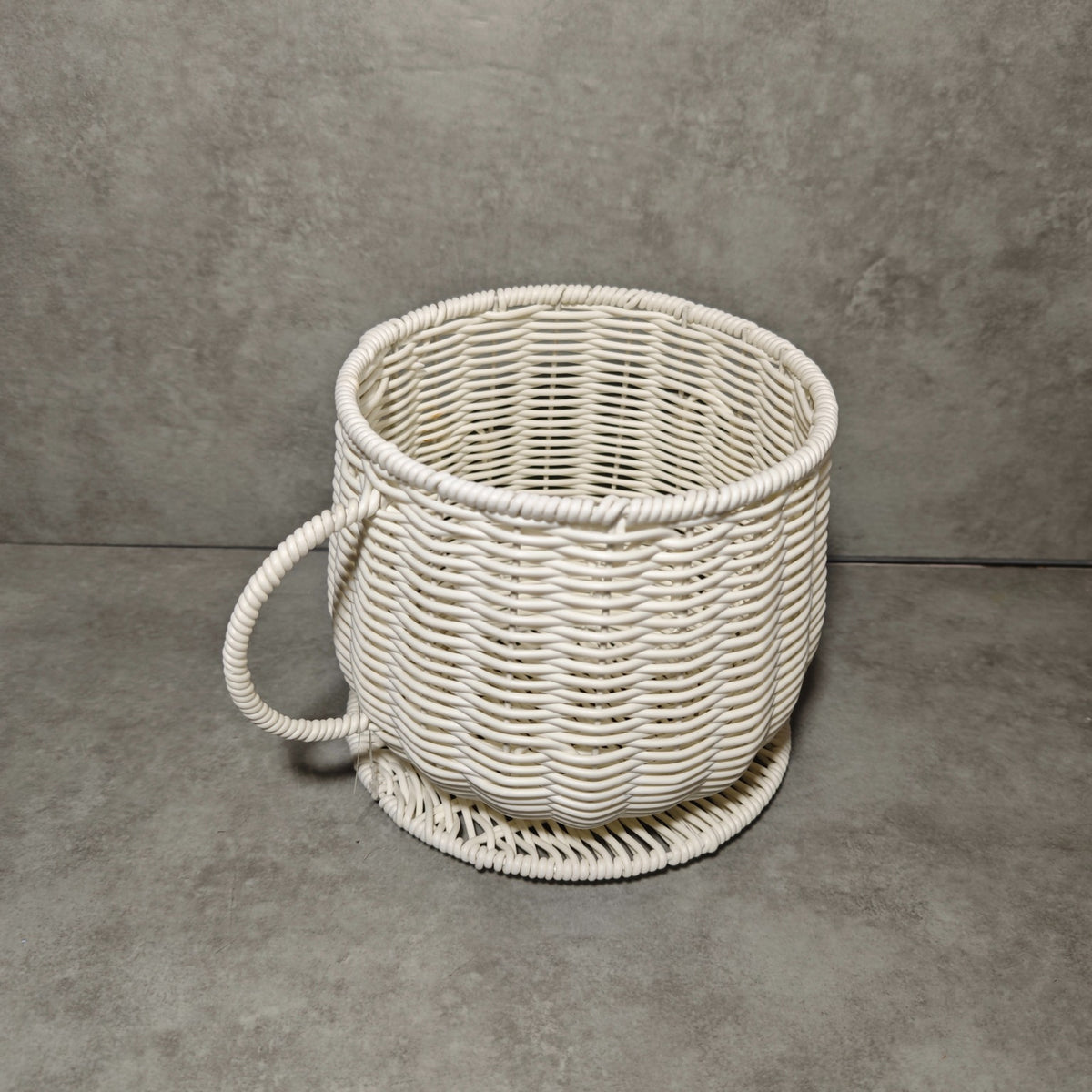 Pīta dekoratīvā krūze – modelis 02